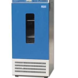 �������B��